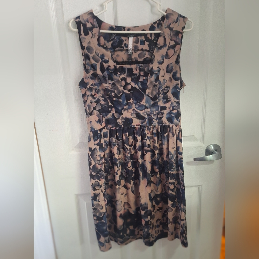 Super cute Kenzie Dress